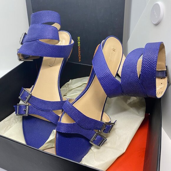 size 8.5 BCBGMaxazria leather blue reptile ankle strap‎ lizard strappy buckles - Picture 12 of 12